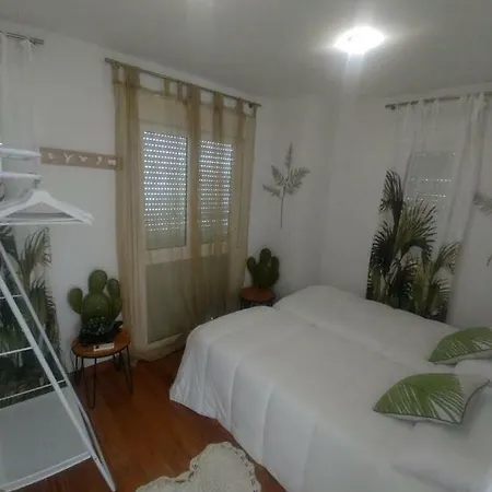 アパート Beach Apartment *